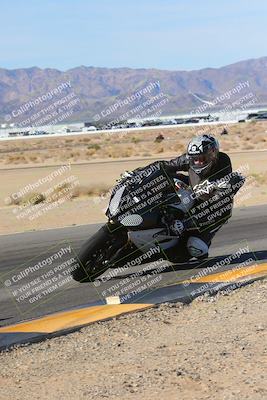 media/Dec-10-2023-SoCal Trackdays (Sun) [[0ce70f5433]]/Turn 9 Inside Set 1 (1115am)/